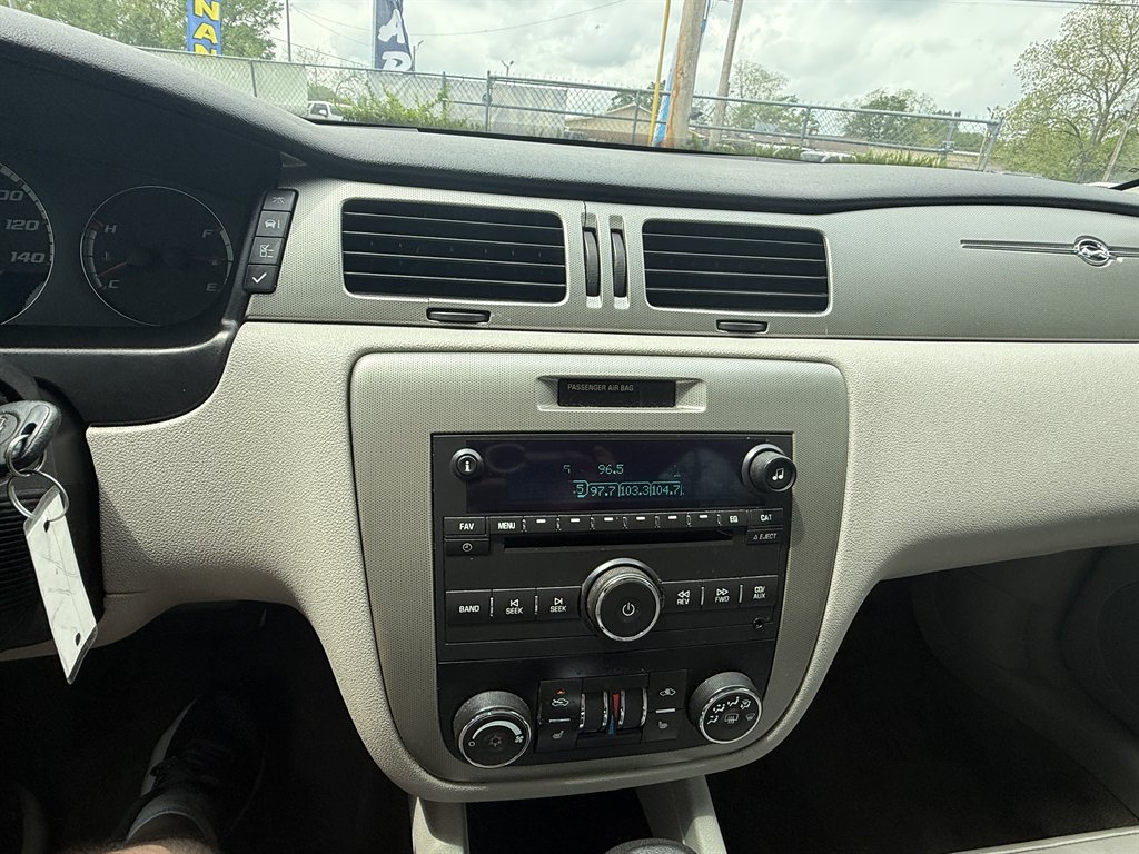 2008 Chevrolet Impala SS photo