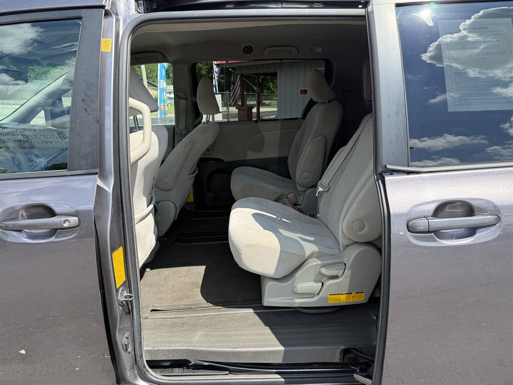 2011 Toyota Sienna - $8,050
