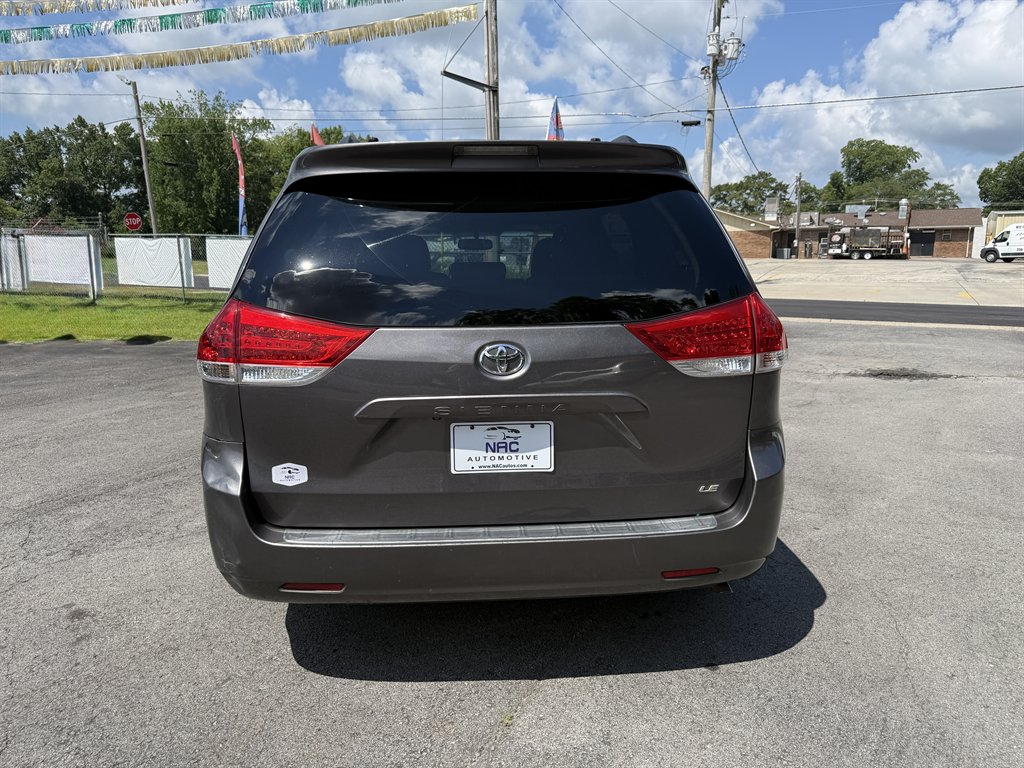 2011 Toyota Sienna - $8,050