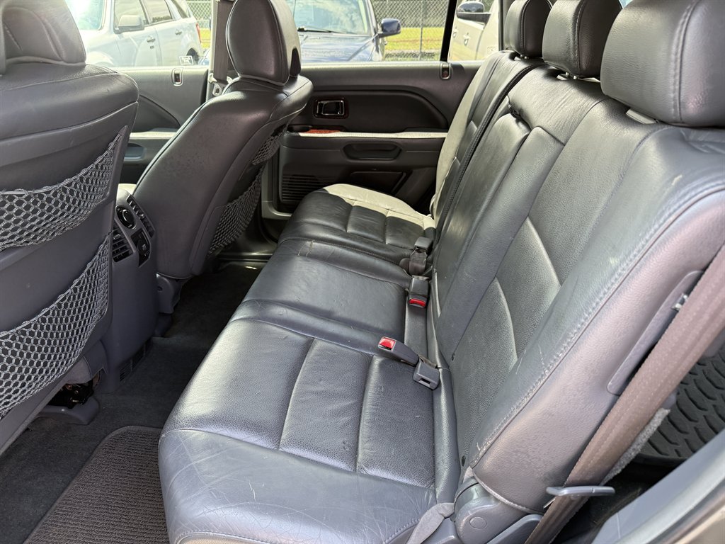 2007 Honda Pilot - $8,650