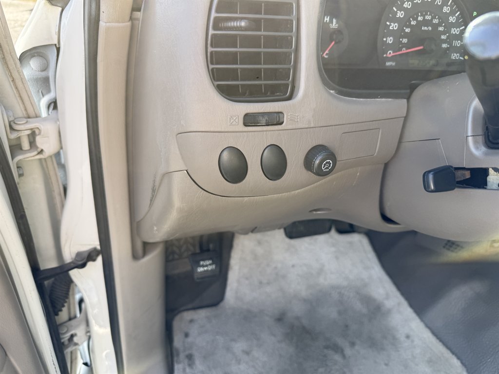 2006 Toyota Tundra - $8,495