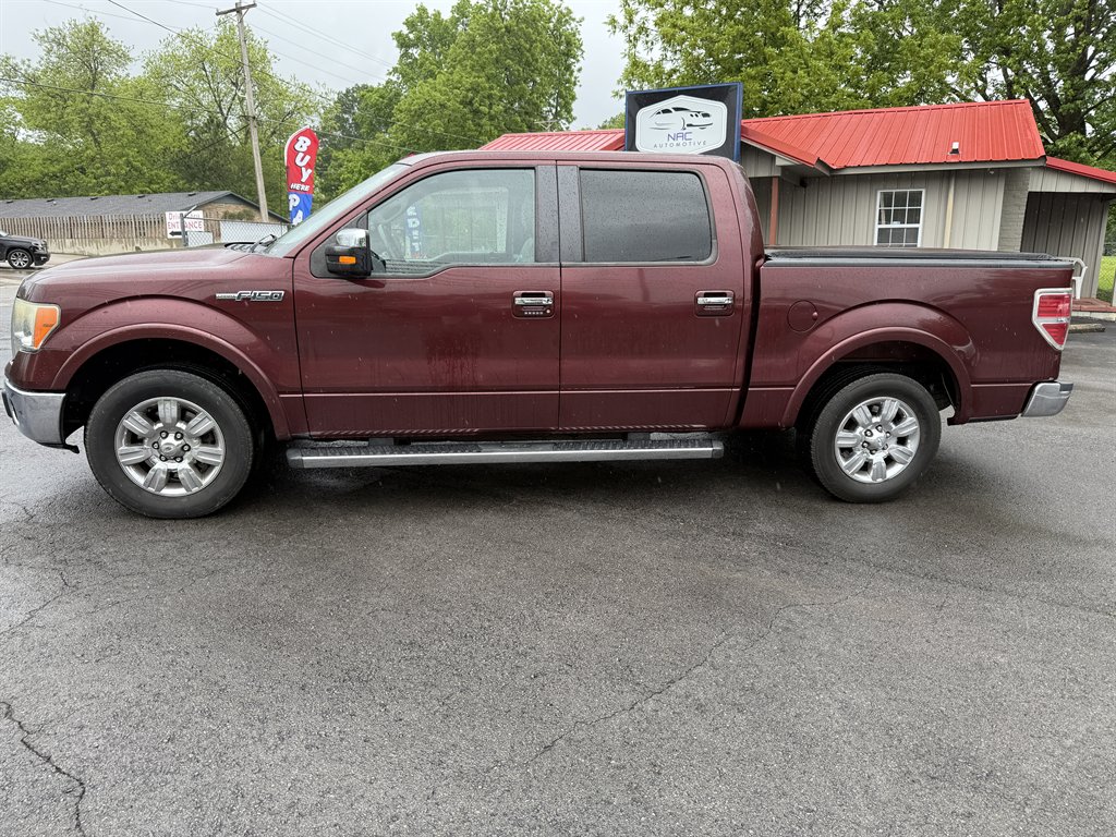 2010 Ford F-150 XLT photo
