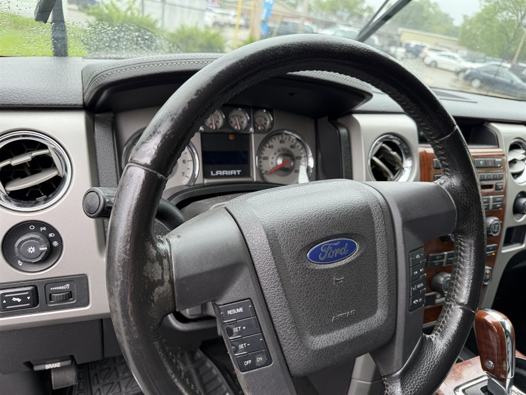 2010 Ford F-150 XLT photo