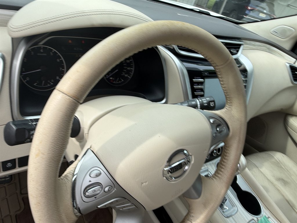 2015 Nissan Murano - $7,650