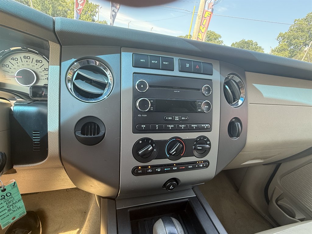2014 Ford Expedition - $9,660