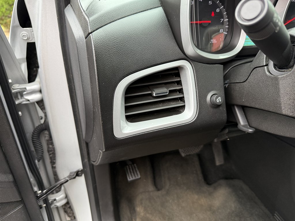 2015 Chevrolet Equinox LS photo