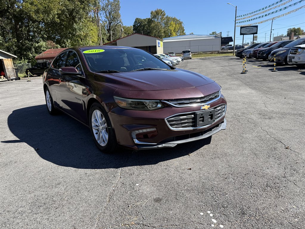 2016 Chevrolet Malibu - $8,050