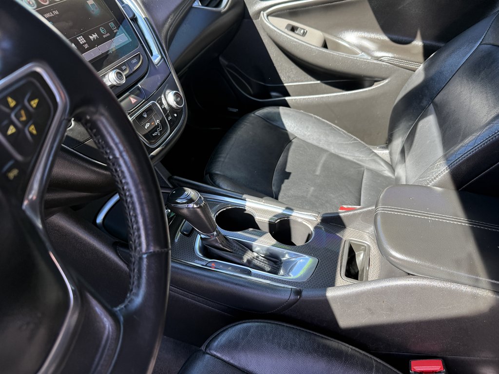 2016 Chevrolet Malibu - $8,050