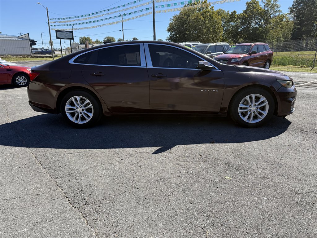 2016 Chevrolet Malibu - $8,050