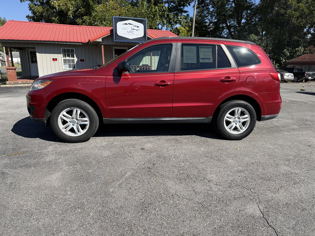2012 Hyundai Santa Fe - $8,250
