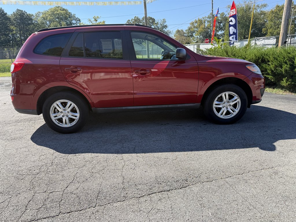 2012 Hyundai Santa Fe - $8,250
