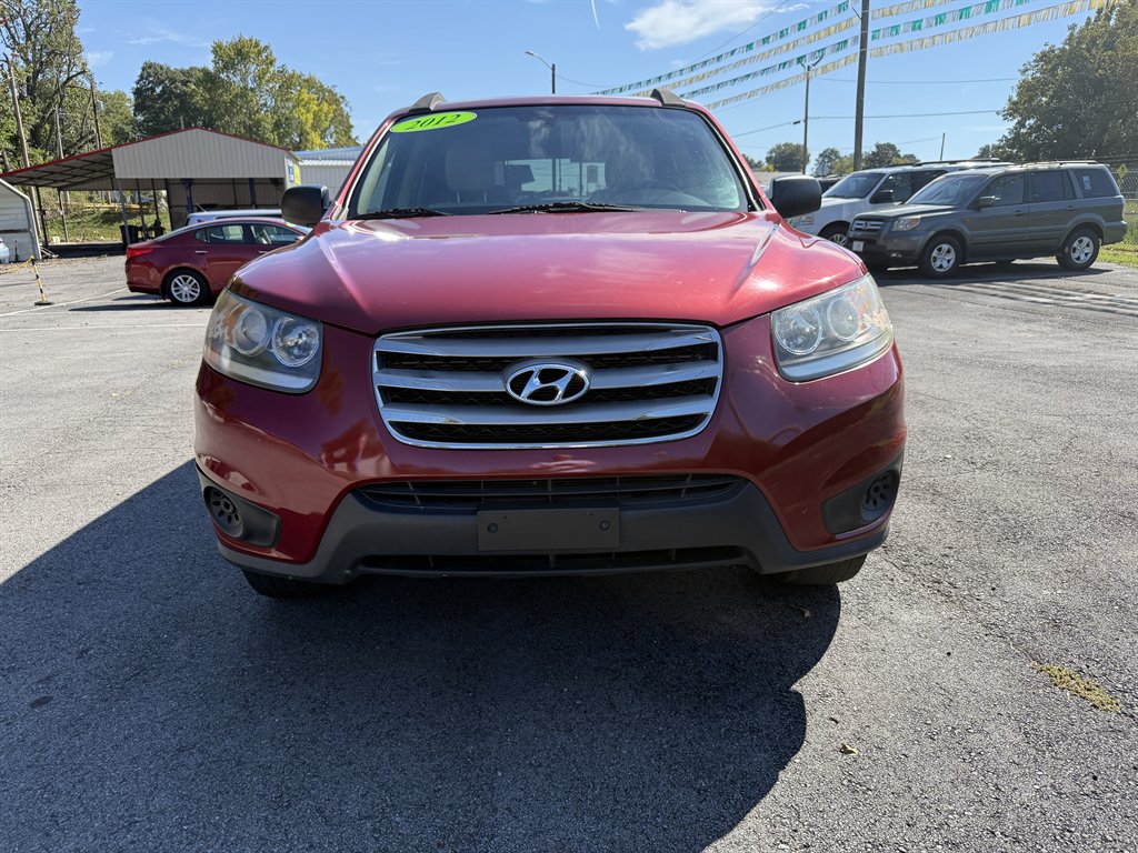 2012 Hyundai Santa Fe - $8,250