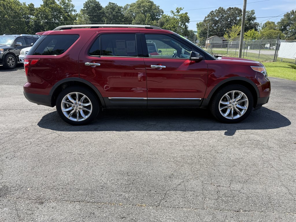 2013 Ford Explorer - $6,000