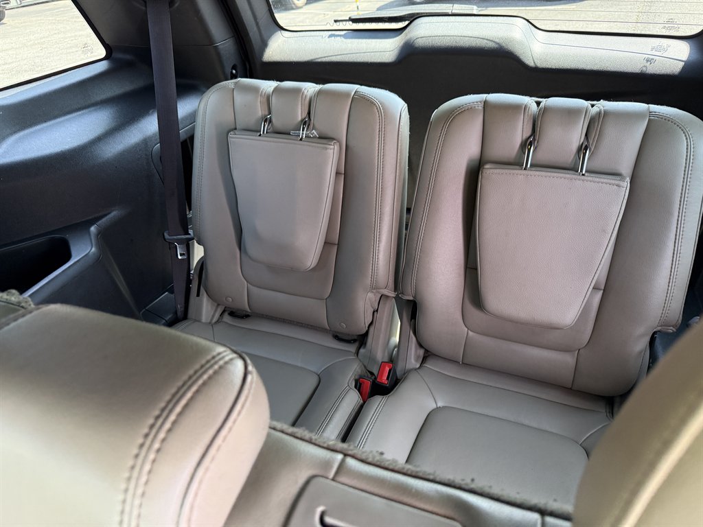 2013 Ford Explorer - $6,000