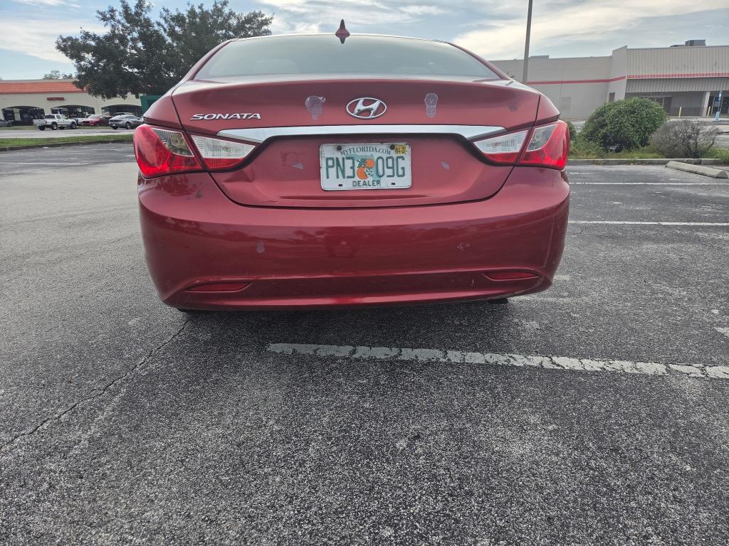 2011 Hyundai Sonata - $6,900