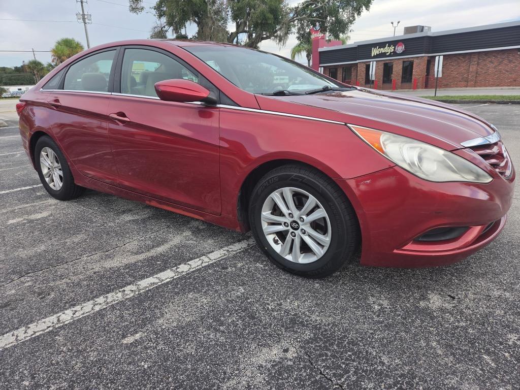 2011 Hyundai Sonata - $6,900