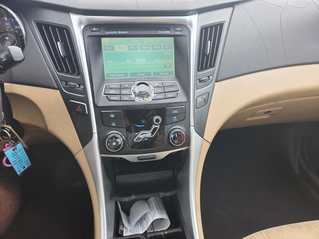 2011 Hyundai Sonata - $6,900