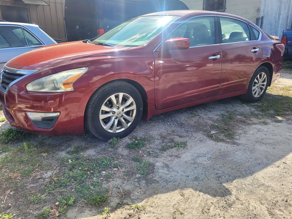 2015 Nissan Altima S photo