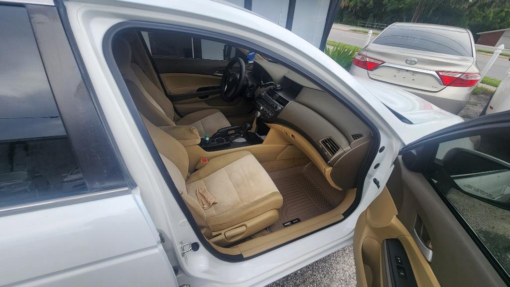 2010 Honda Accord - $5,900