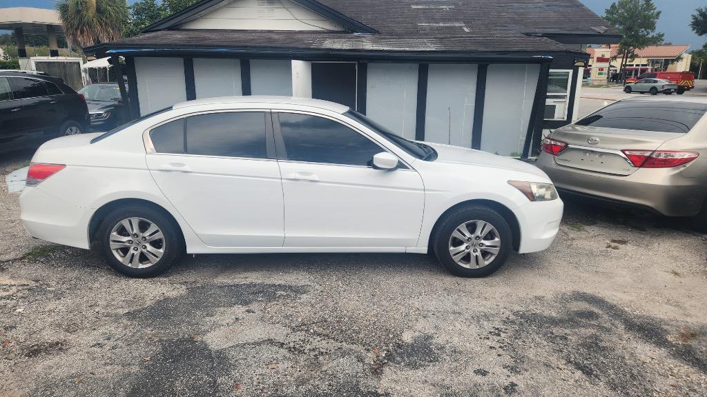 2010 Honda Accord - $5,900