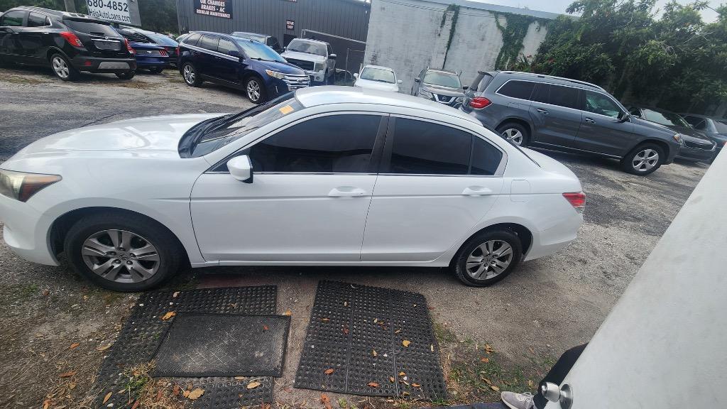 2010 Honda Accord - $5,900