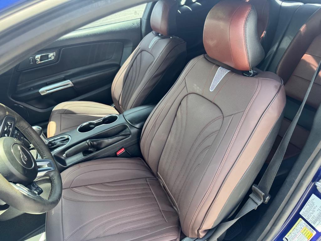 2015 Ford Mustang - $13,900