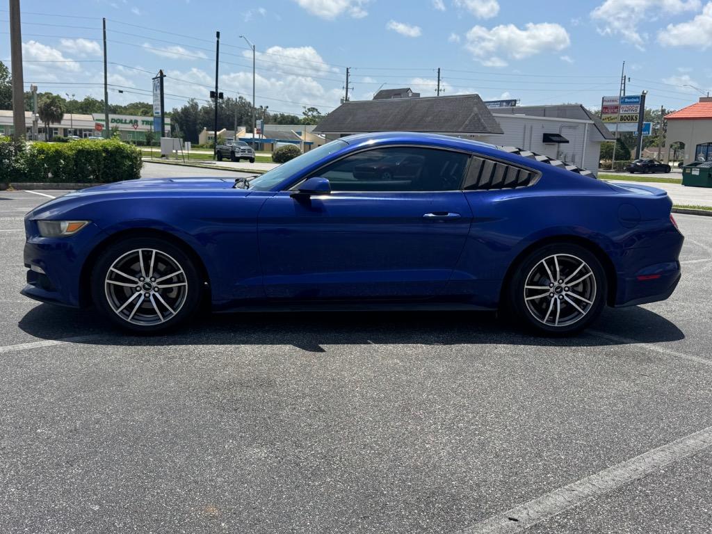 2015 Ford Mustang - $13,900