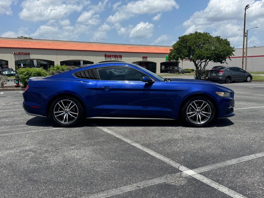 2015 Ford Mustang - $13,900