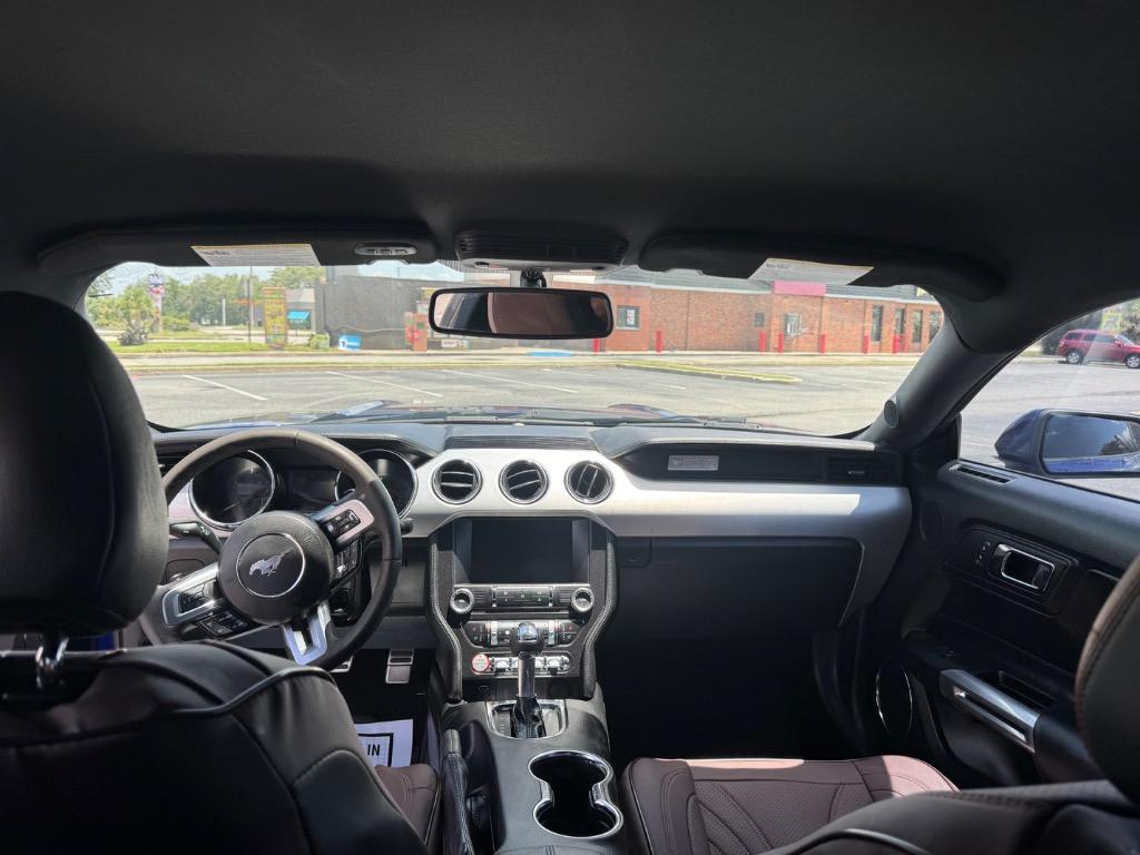 2015 Ford Mustang - $13,900
