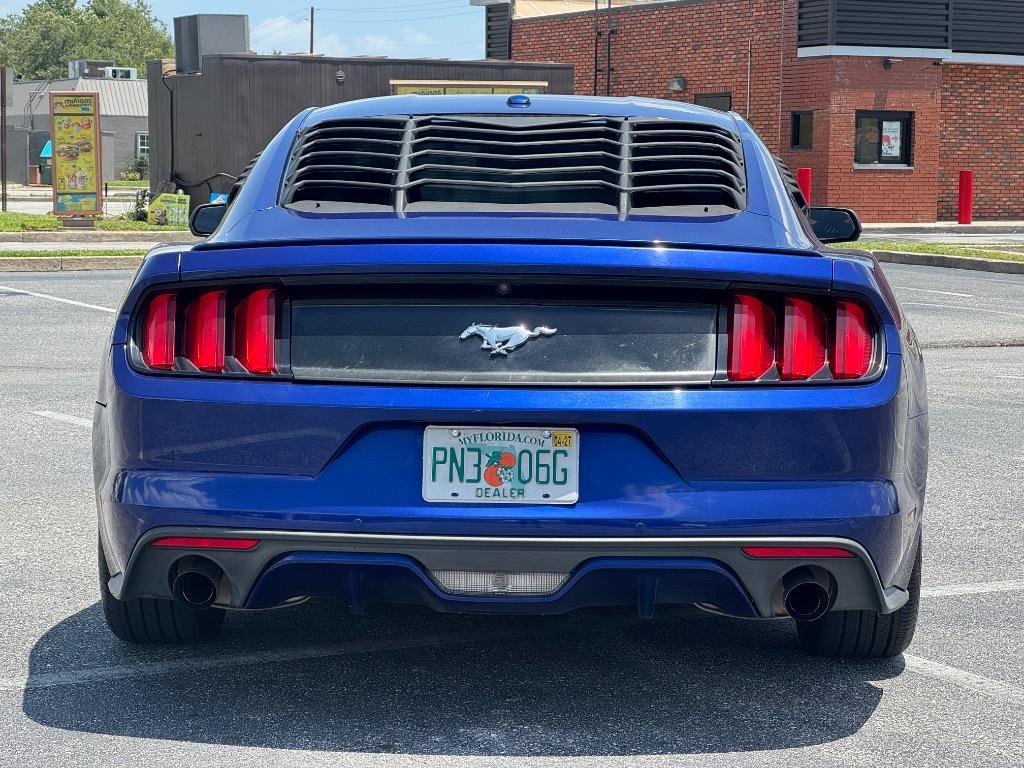 2015 Ford Mustang - $13,900