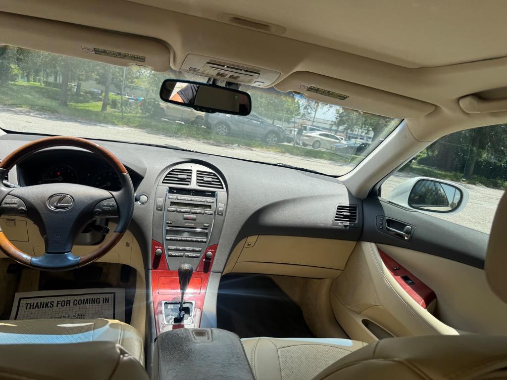 2009 Lexus ES - $5,900
