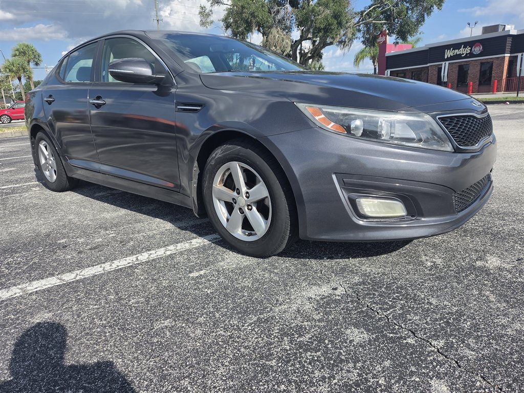 2015 Kia Optima - $8,500
