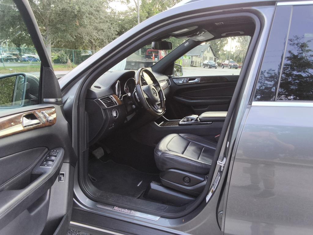 2017 Mercedes-Benz GLS - $16,900