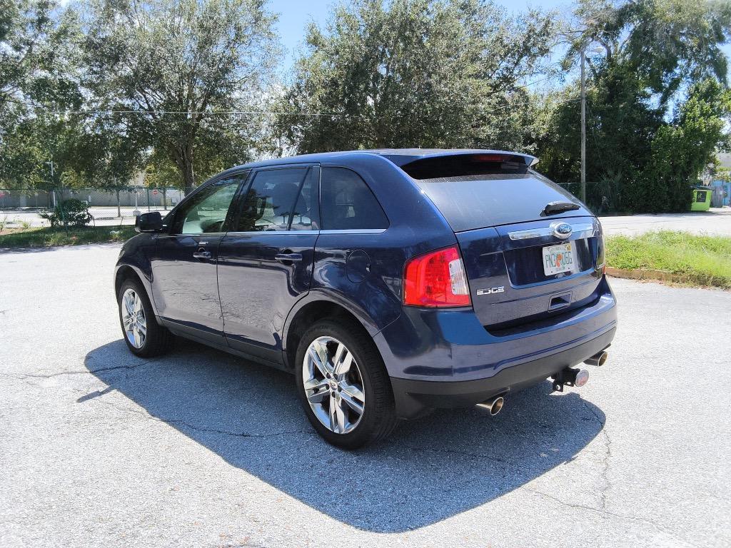 2011 Ford Edge - $9,900