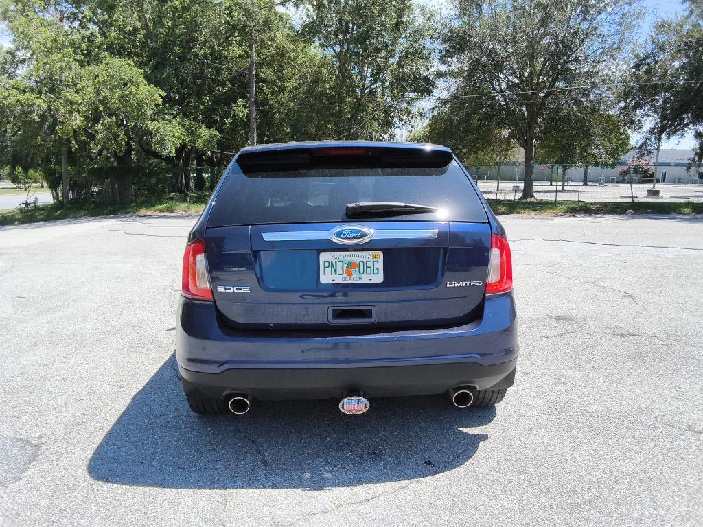 2011 Ford Edge - $9,900