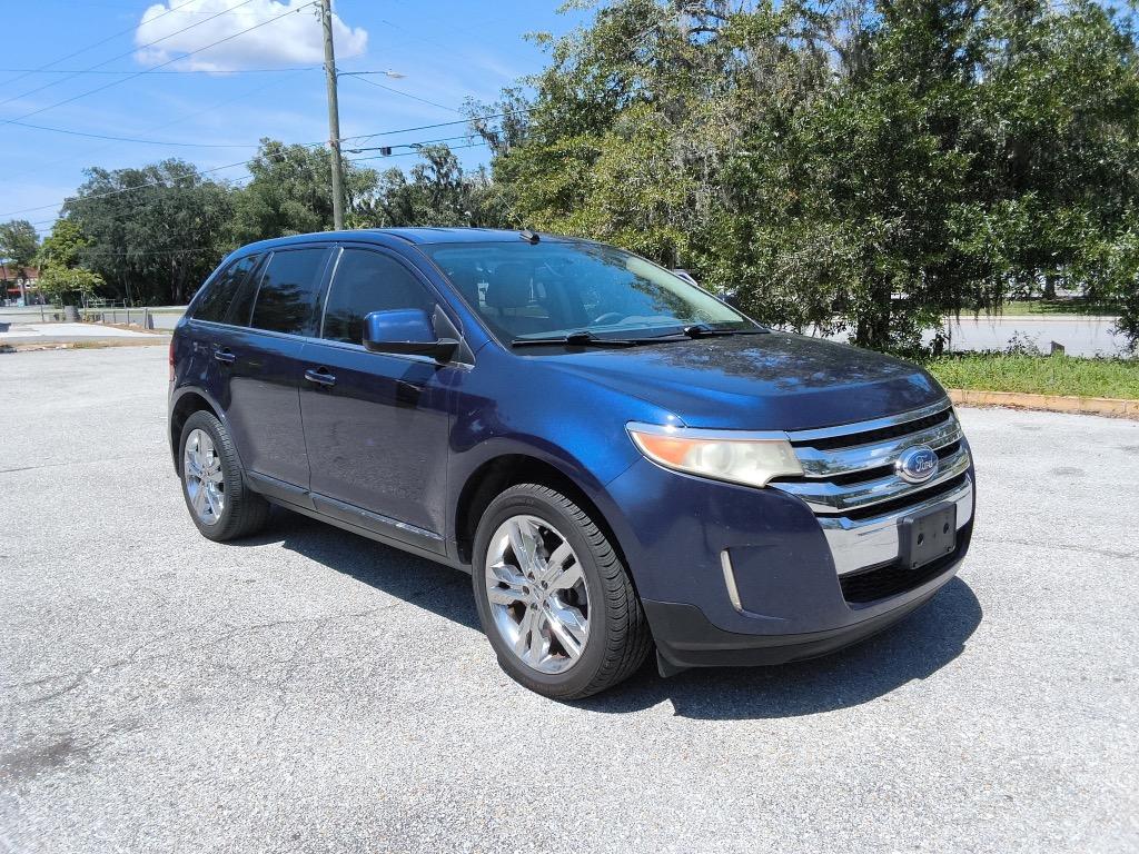 2011 Ford Edge - $9,900