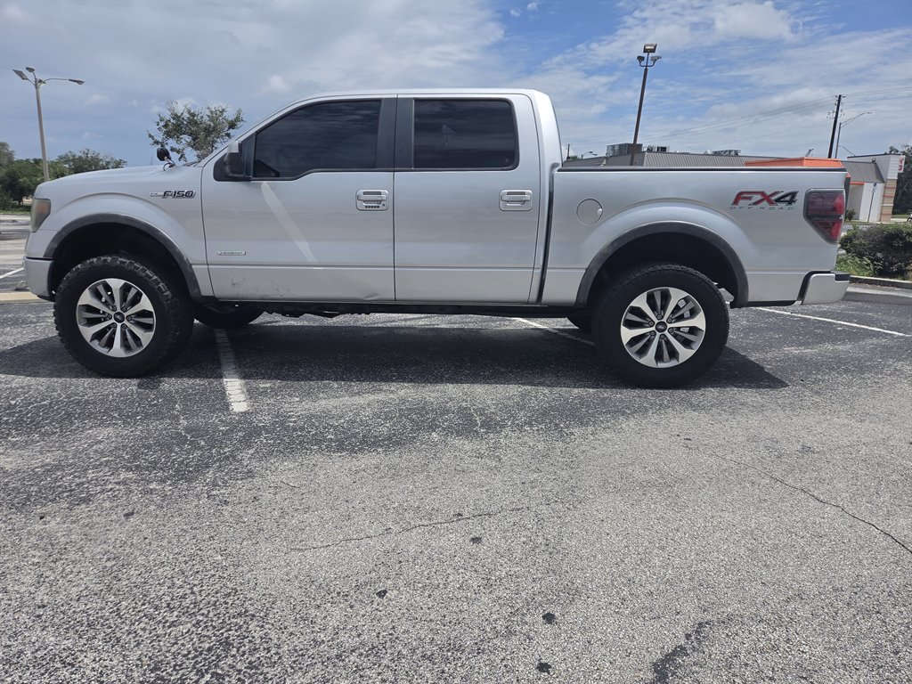 2013 Ford F-150 - $13,500