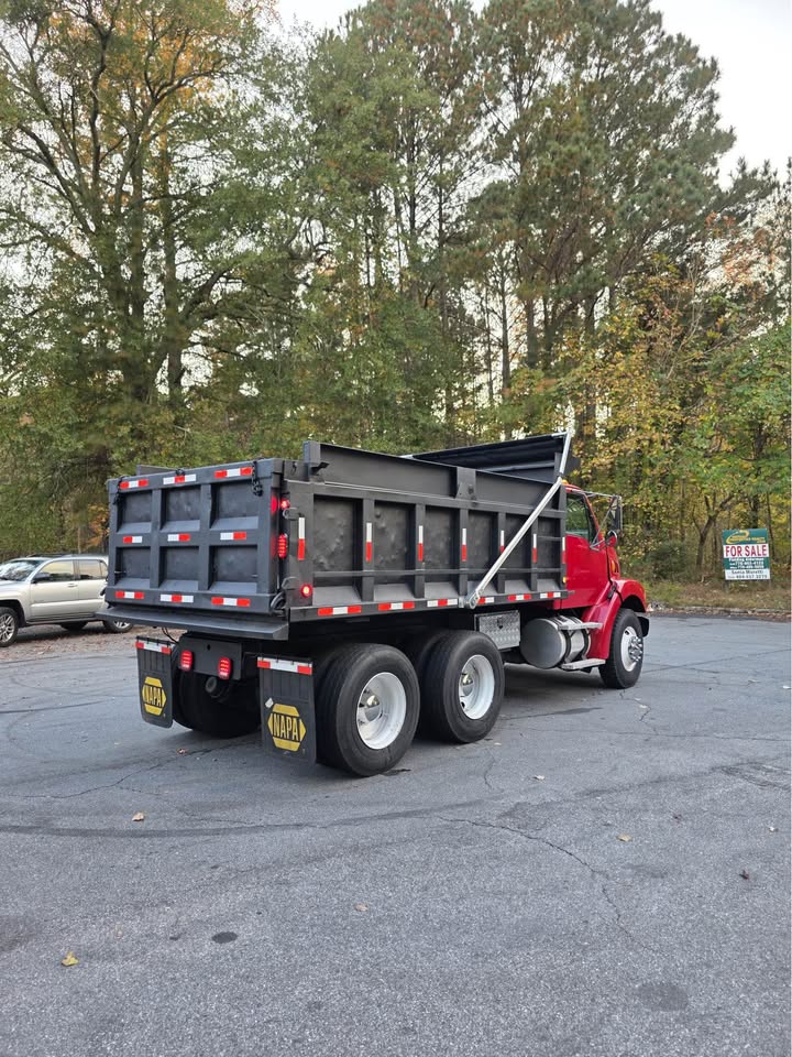 2005 Sterling Truck L7500 Series - $50,000