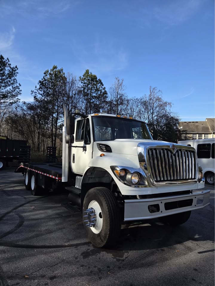 2013 International Sf637 - $67,500