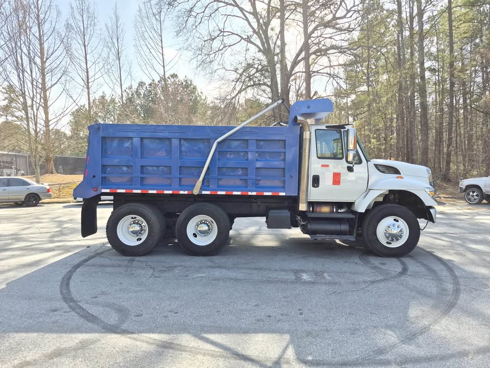 2008 International Sf625 - $49,500