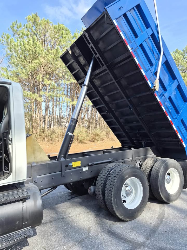 2008 International Sf625 - $49,500
