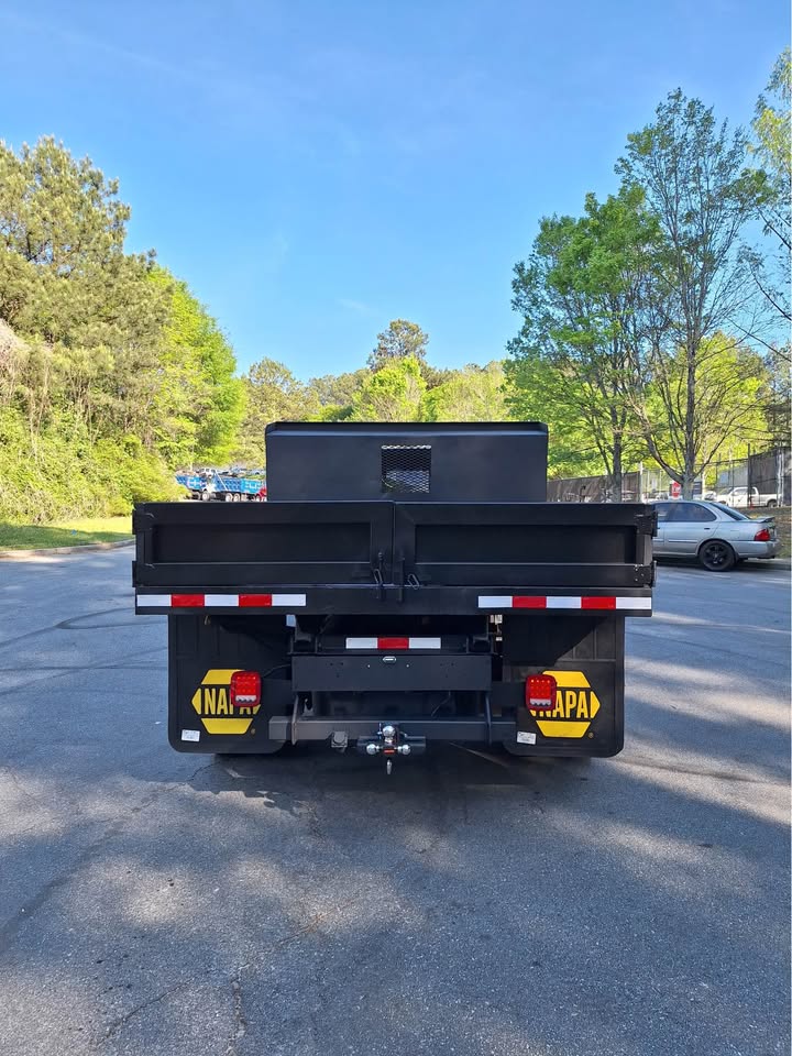 2016 Ram 5500 - $27,500