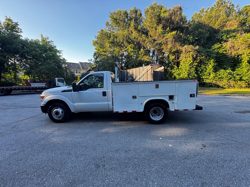 2011 Ford F-350 - $25,500