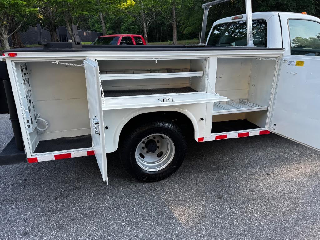 2011 Ford F-350 - $25,500