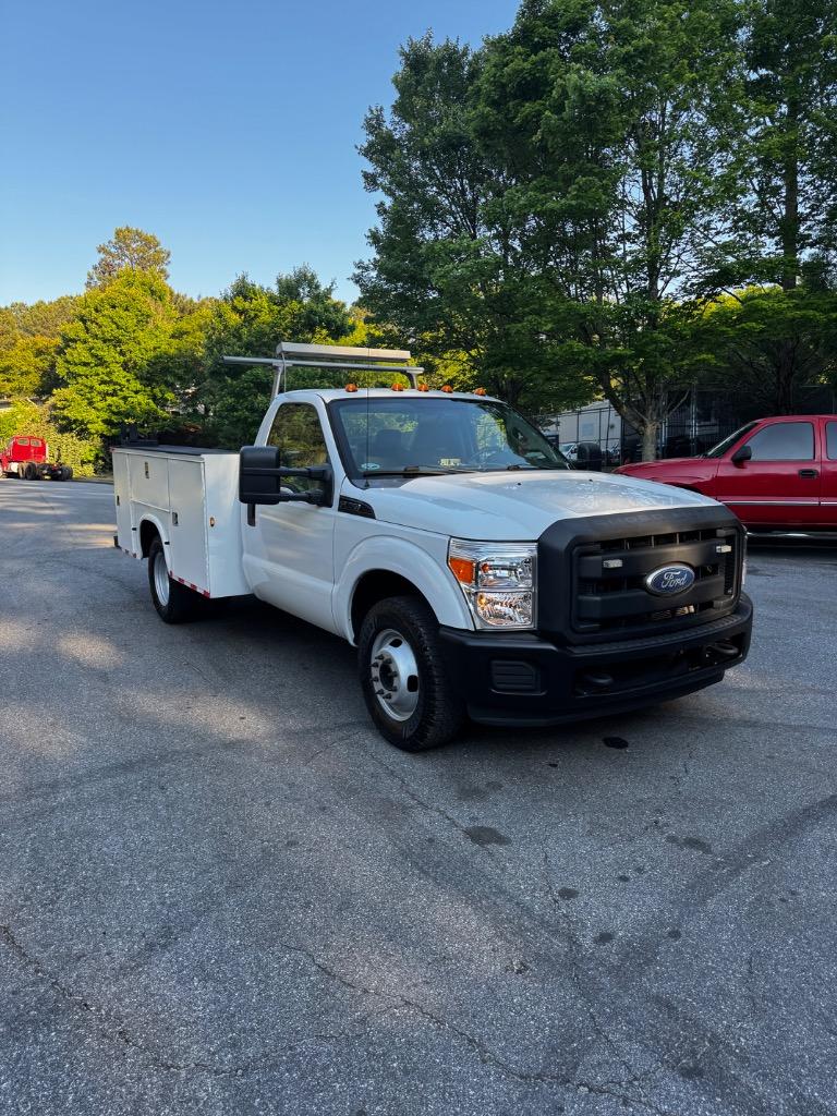 2011 Ford F-350 - $25,500