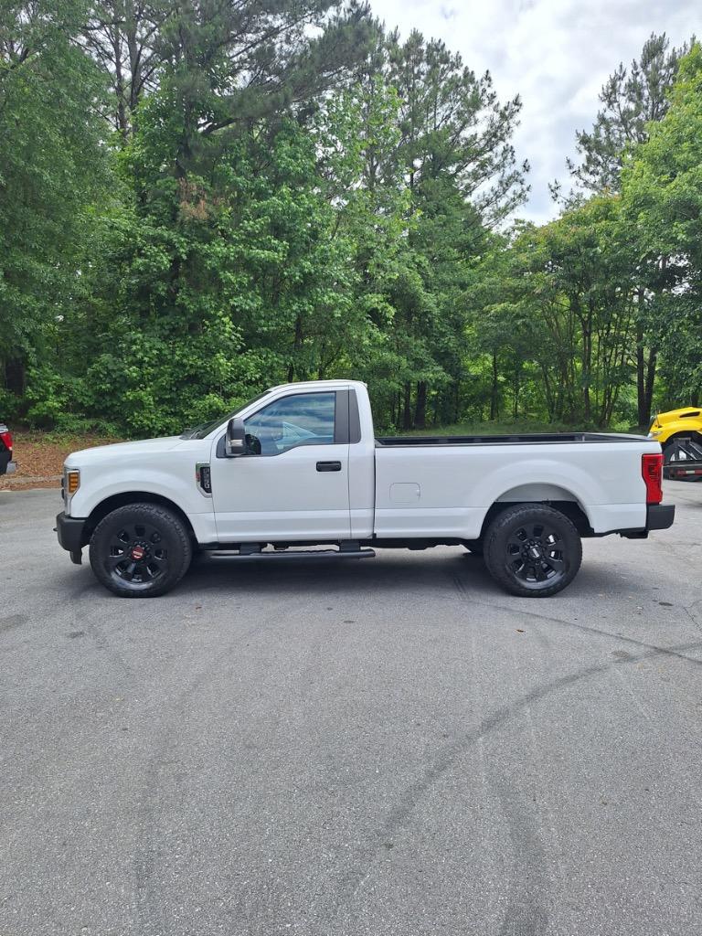 2018 Ford F250 - $27,500