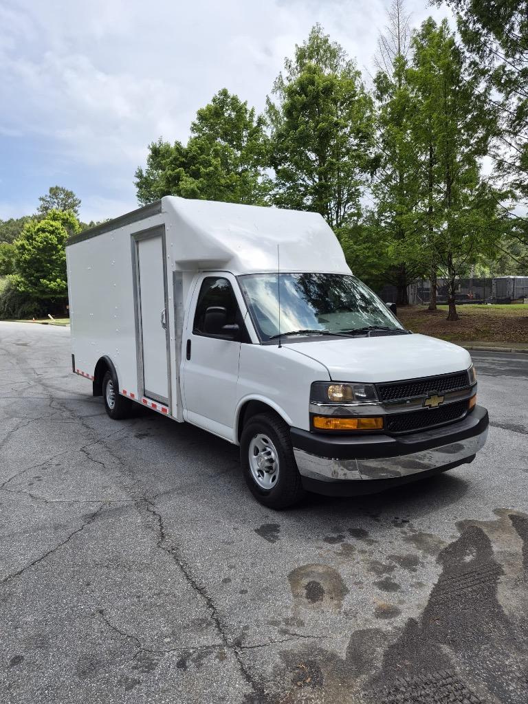 2021 Chevrolet Express - $27,500