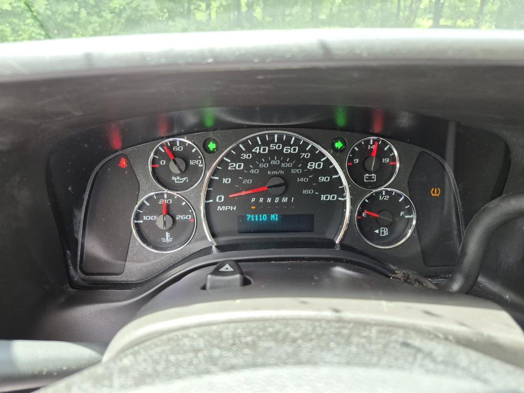 2021 Chevrolet Express - $27,500