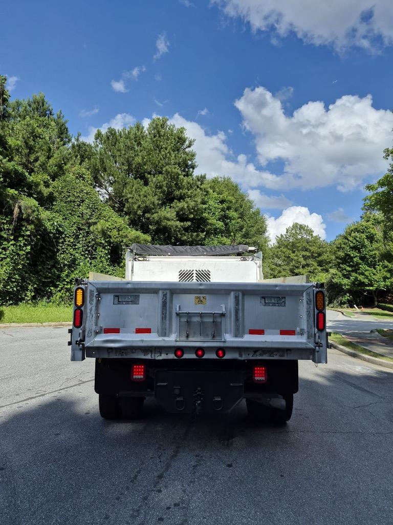 2013 Ford F-550 - $35,000