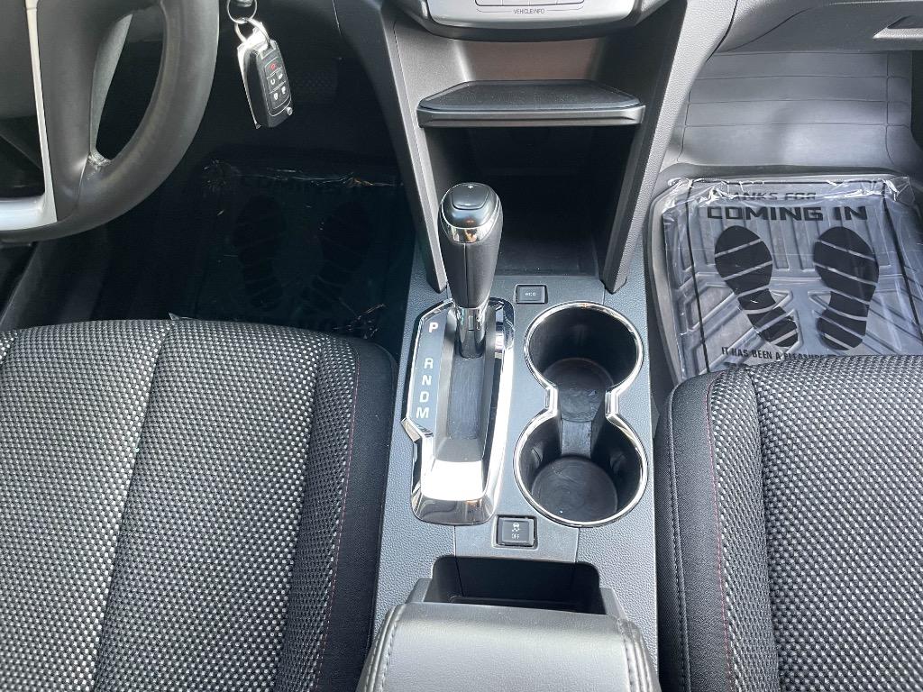2016 Chevrolet Equinox - $10,280
